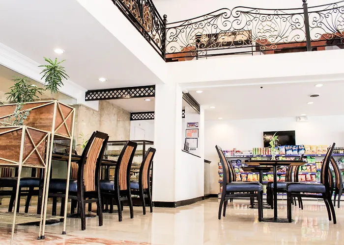 Hotel Palmas De 3*