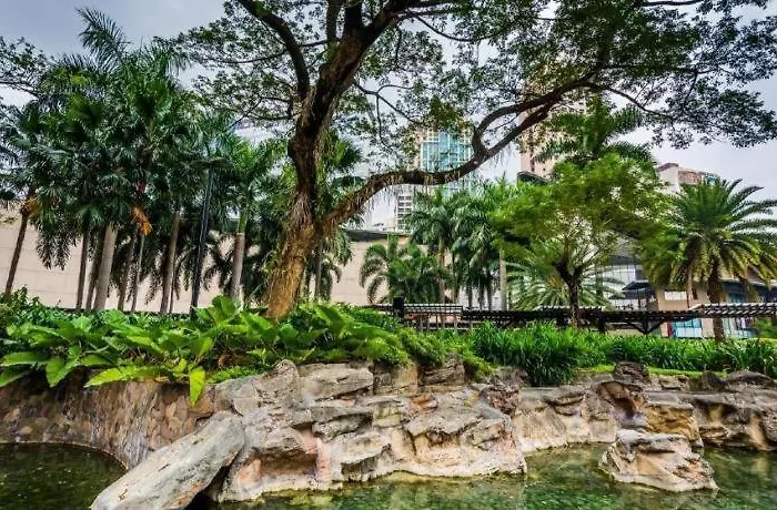 Hotel Palmas De