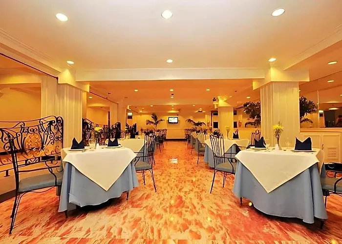 Palmas De Manila