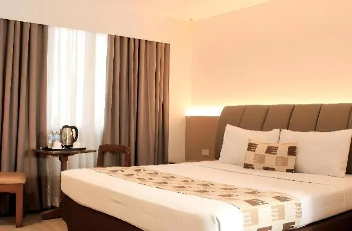 Hotel Palmas De 3*