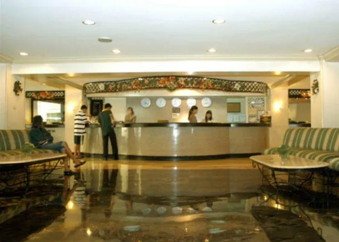 Palmas De Manila